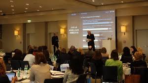 Live & Interactive Sessions